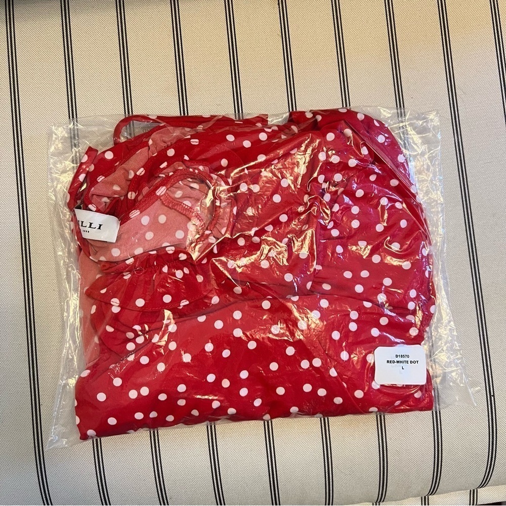 Gilli Red Polka Dot Dress - Picture 6 of 6
